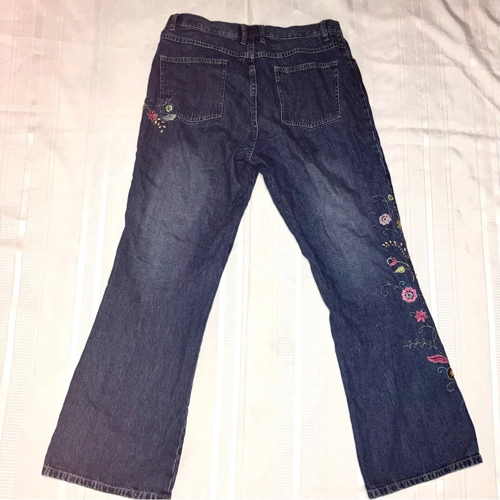 So Cool Christopher & Banks Flower Embroidered Blue Jeans Size 12 Boho - Picture 3 of 8